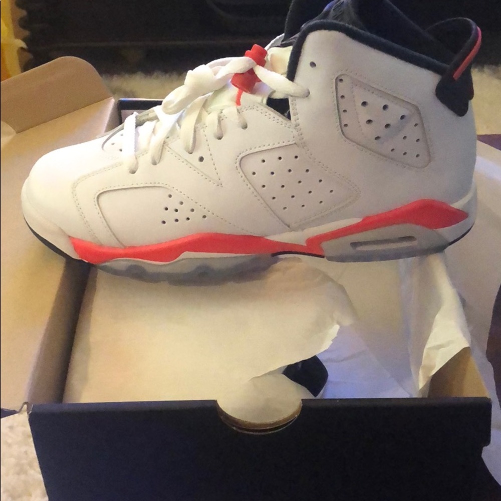 Air Jordan 6 Retro BG